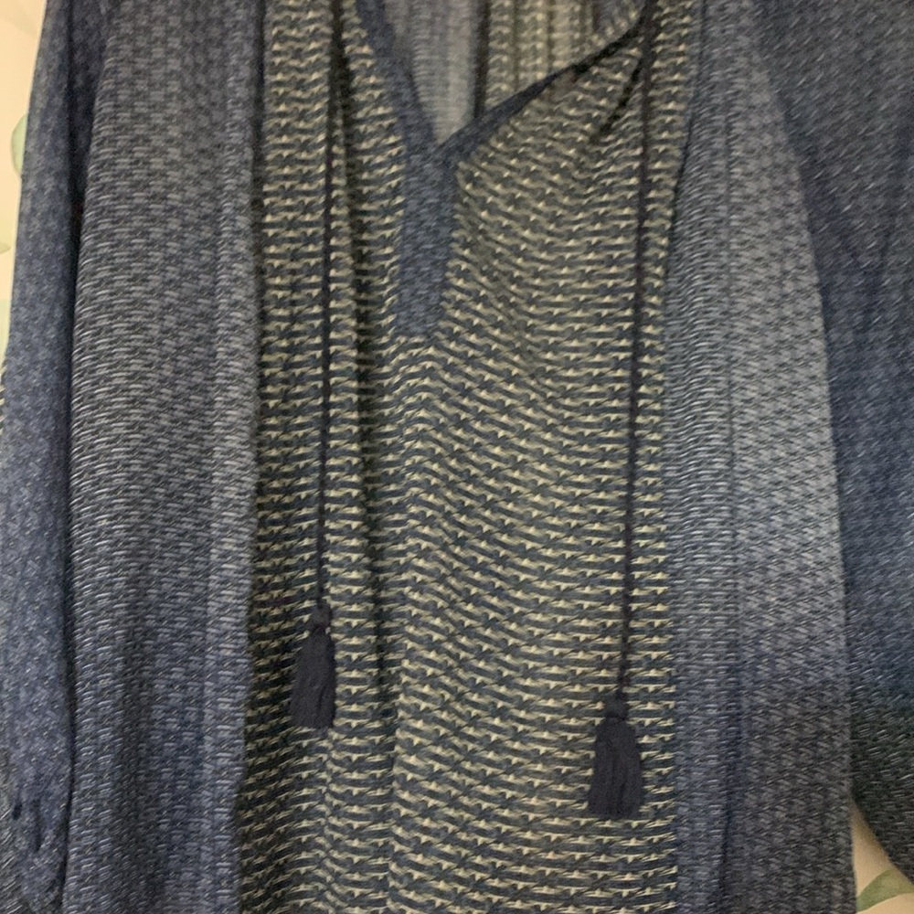 Lucky Brand Los Angeles Ca made in India light and airy top - Picture 4 of 6